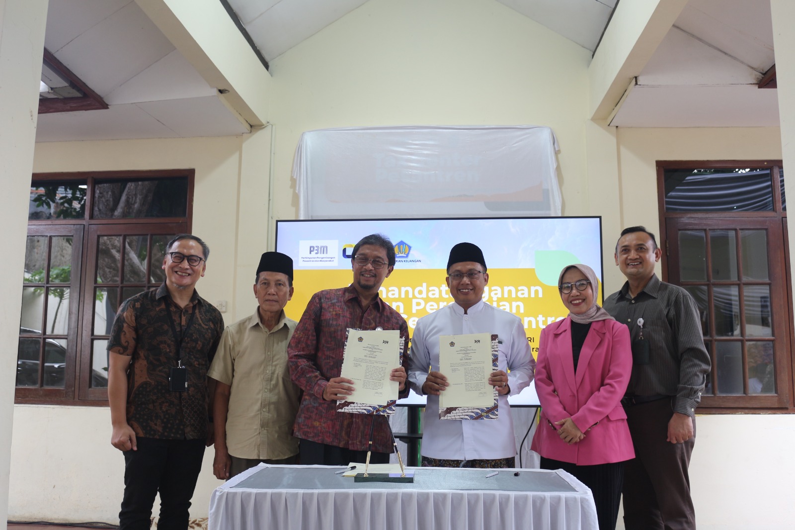 Bekerjasama dengan Kantor Wilayah (Kanwil) Direktorat Direktorat Jenderal Pajak (DJP) Jakarta Timur, P3M mendirikan Tax Center Pesantren. Salah satu tujuannya adalah untuk memperkuat literasi pajak di pesantren.