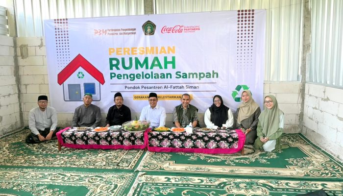 Pengelolaan Sampah di Pesantren Al Fattah Lamongan dari Limbah Menjadi Rupiah