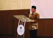 Menteri LH Hanif Faisol Nurofiq sebut Pesantren Garda Depan Revolusi Pilah Sampah