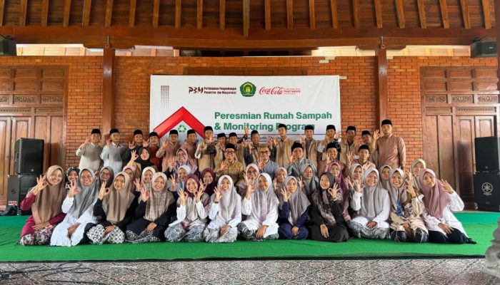 Hasil Monitoring P3M Sebut Pengelolaan Sampah Pesantren Sirojuth Tholibin Semakin Maju