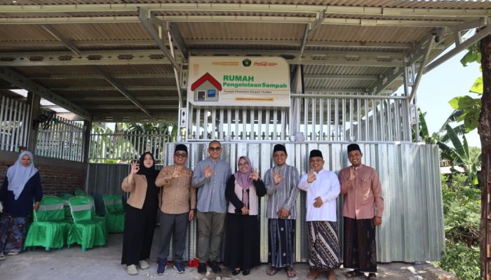Saat Sampah Jadi Ancaman, Pesantren Brabo Balikkan Keadaan Jadi Peluang Besar