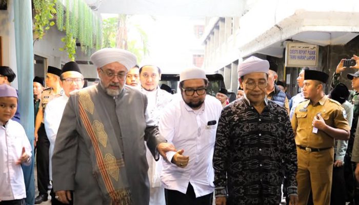Silaturahim Syekh Afeefuddin Al-Jailani di Pesantren Genggong Probolinggo Bawa Berkah dan Pesan Ilmu