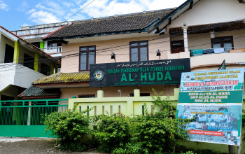 Jejak Sejarah Pesantren Al-Huda Garut, Warisan Ulama yang Terus Menyalakan Cahaya Pendidikan Islam