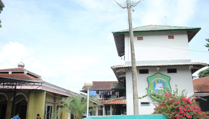 Pesantren Tanbihul Ghofilin Banjarnegara, Menjaga Tradisi Salafiyah dan Mencetak Santri Berkarakter